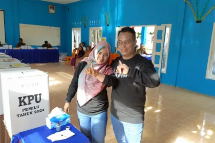 Bupati Lingga Nyoblos Pemilu 2024