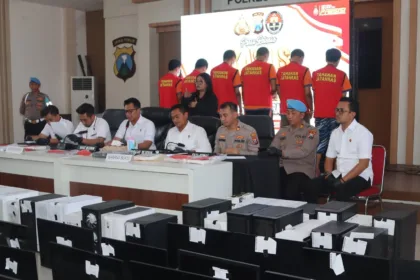 Awal Mula Polrestabes Surabaya Berhasil Membongkar Judol Beromzet Millyaran Rupiah 08