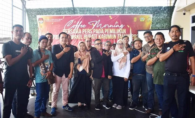 KPU Karimun gelar coffee morning bersama insan pers dalam persiapan Pilkada 2024 | Foto: Ami