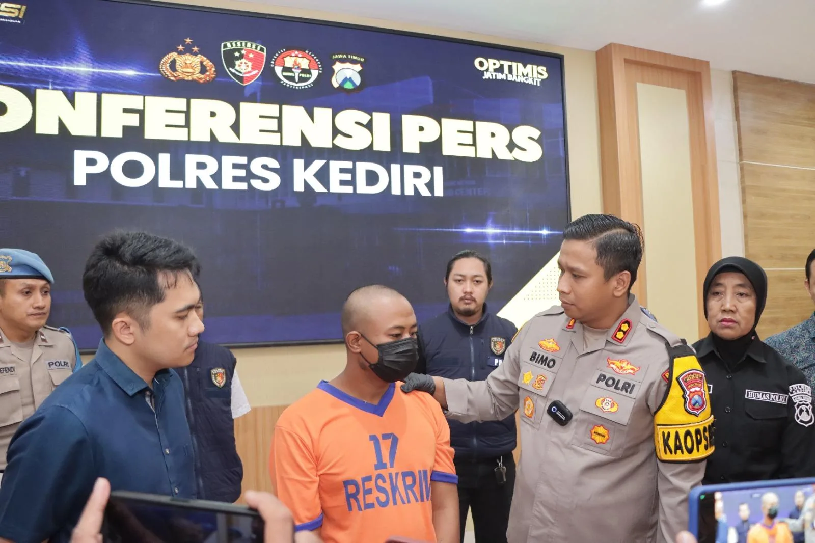 Istri Enggan Diajak Pulang Suami Siram Anakistri Dengan Air Keras 37 (1)