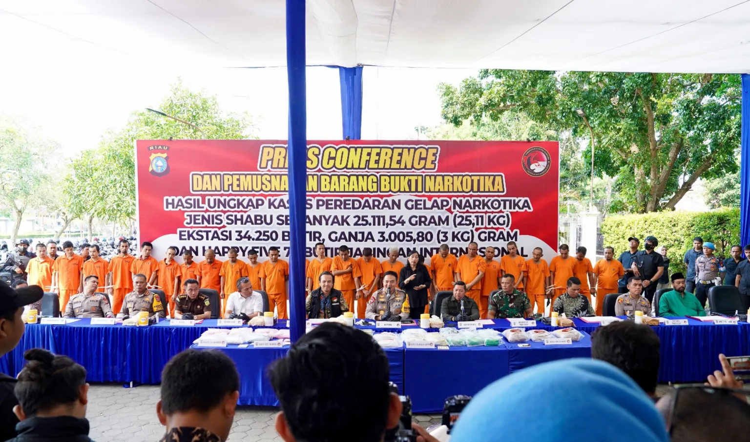 Polda Riau Musnahkan Empat Jenis Narkoba 15 Tersangka Dari Jaringan Internasional 23