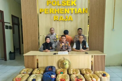 Polisi Tangkap Pelaku Penyelewengan Solar Subsidi Di Kampar 59