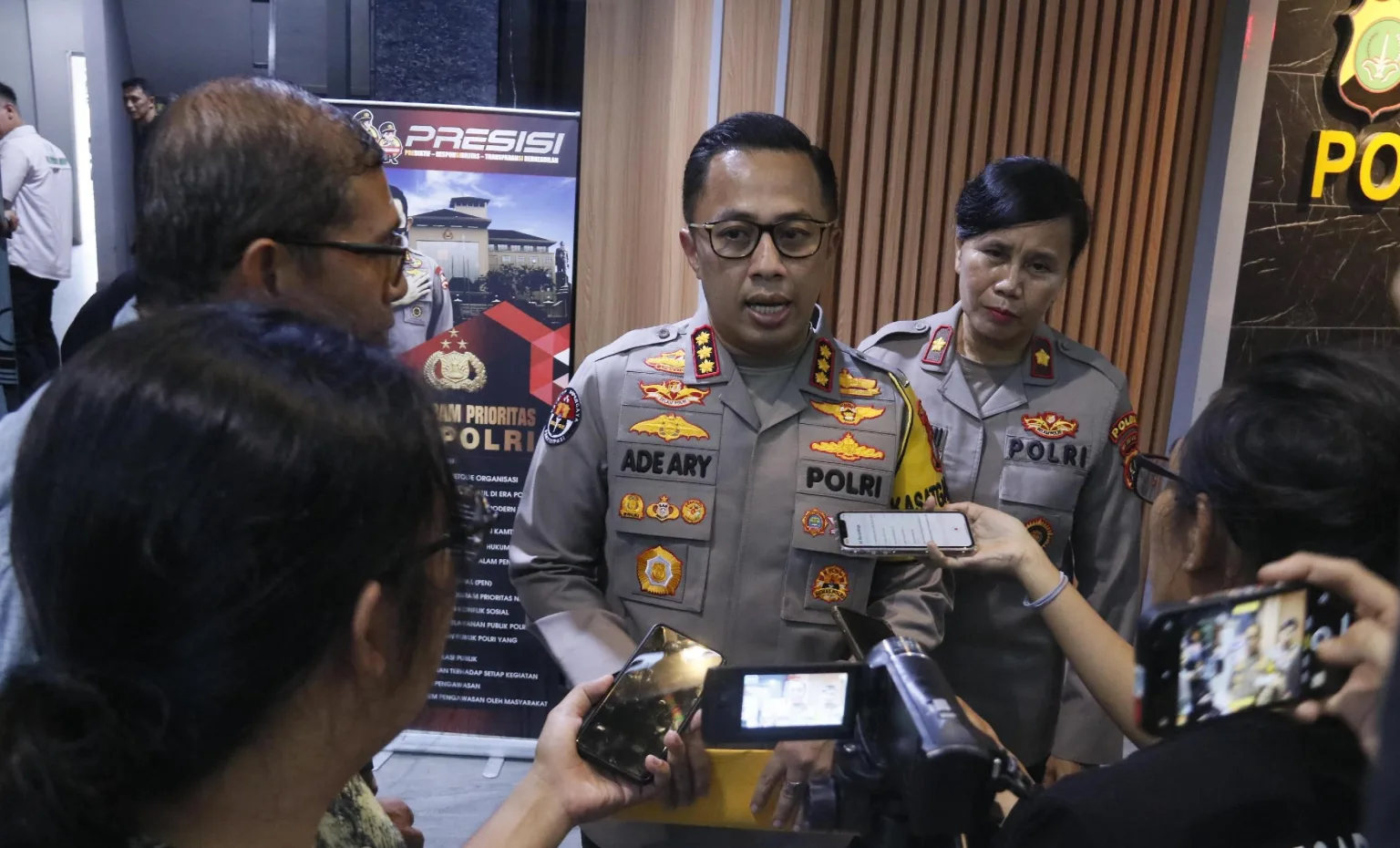 Polisi Terus Dalami Kasus Penyekapan Dan Penganiayaan Seorang Pemuda Di Jakarta Timur 10