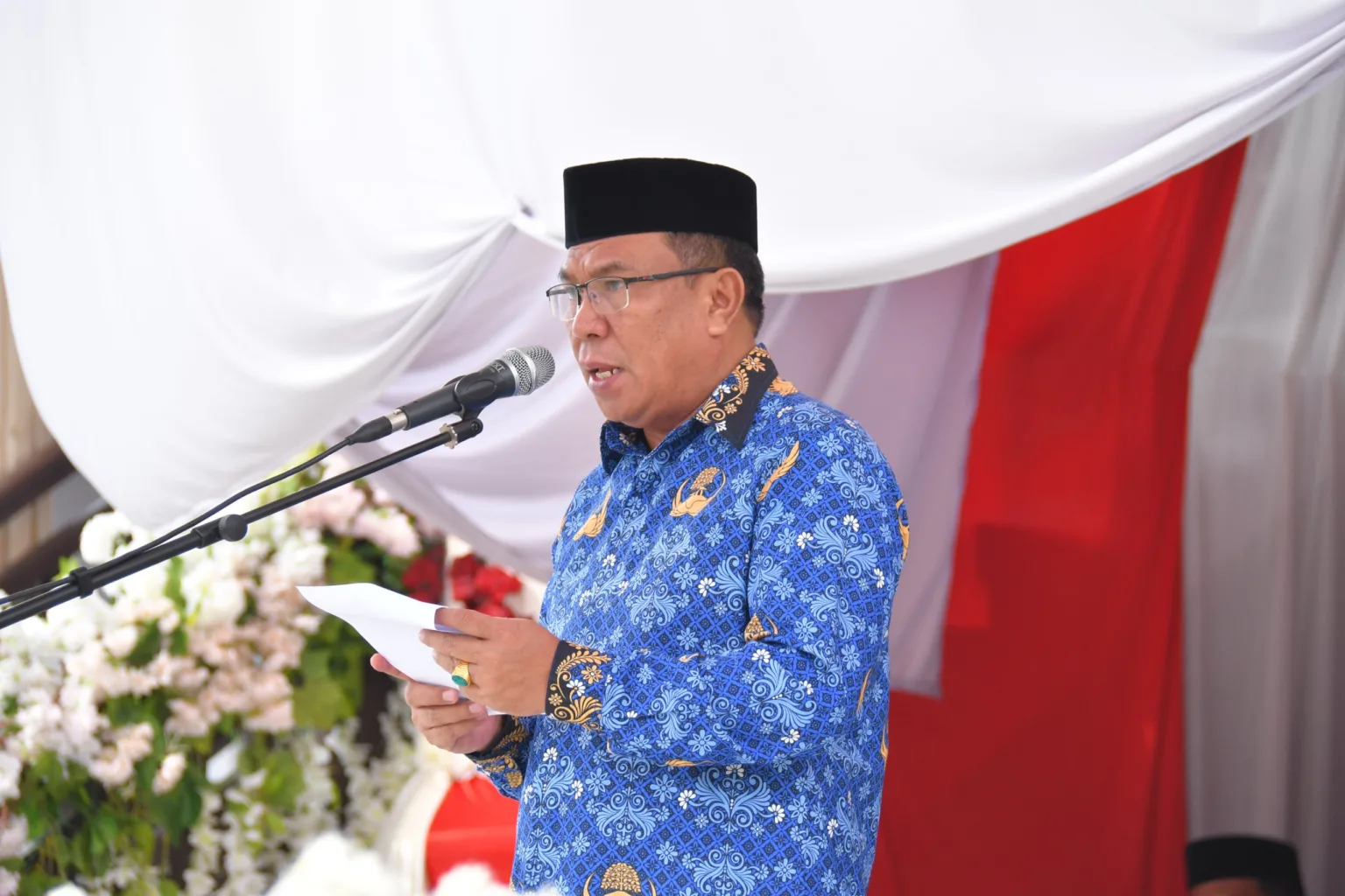Sekretaris Daerah Kota Tidore Kepulauan H Ismail Dukomalamo, S Pd Mm Membacakan Sambutan Presiden Pada Peringatan Hari Ulang Tahun (hut) Ke 53 Korps Pegawai Republik Indonesia (korpri) Di Kota Tidore Kepulau