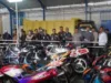 22 unit sepeda motor bekas, selundupan asal Thailand berhasil digagalkan tim gabungan Bea Cukai di Desa Cinta Raja, Kecamatan Bendahara, Kabupaten Aceh Tamiang | Foto: Bea Cukai