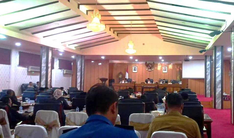 Sidang Paripurna DPRD Kabupaten Karimun, agenda Laporan Keterangan Pertanggung Jawaban Bupati Karimun Tahun 2024 digelar pada, Senin (25/5/2025) | Foto: Ami