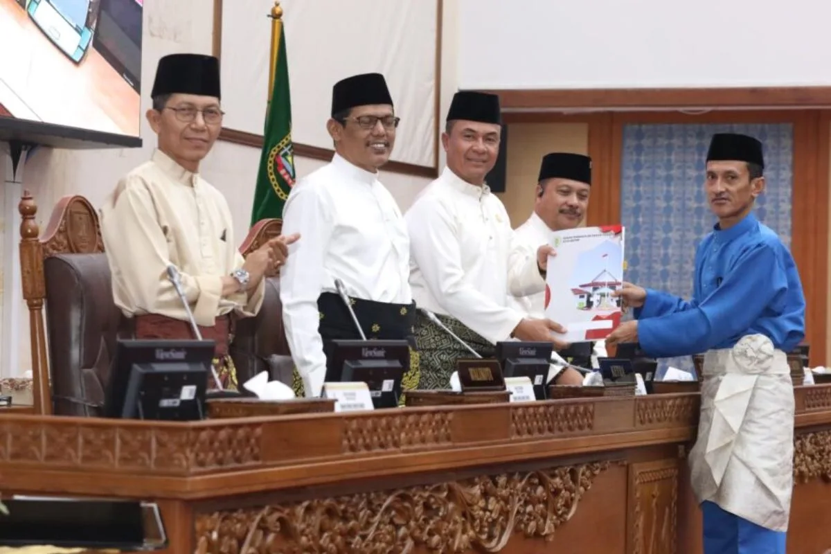 Berita lingga (31)