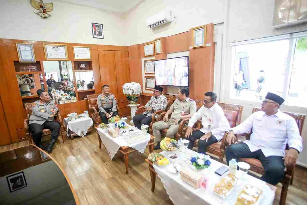 Berita lingga (50)