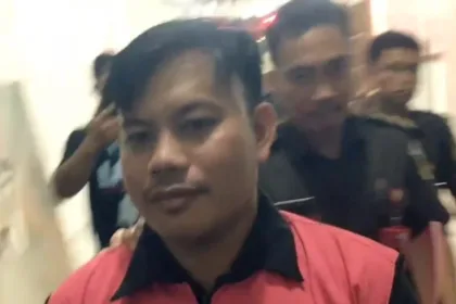 Kutipan berita lingga (25)