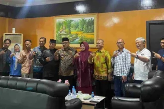 Kutipan berita lingga (84)