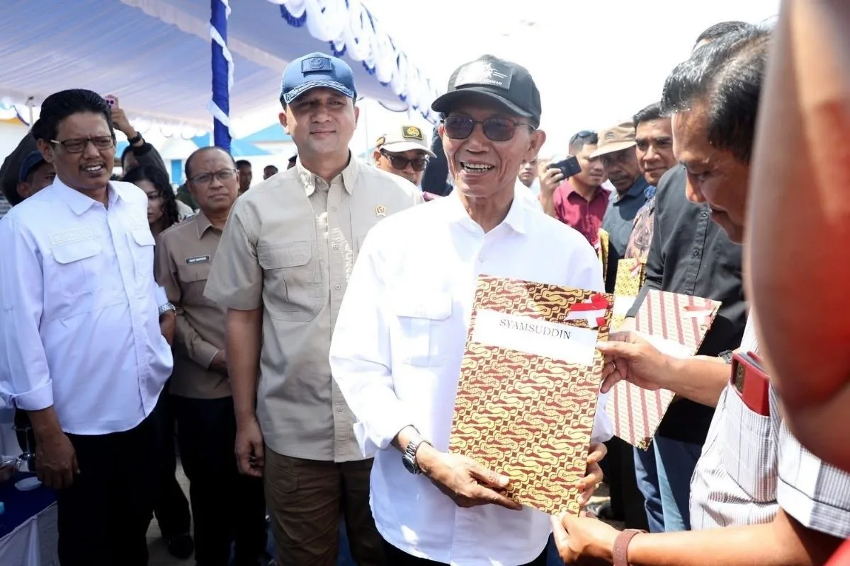 Kutipan berita lingga (95)