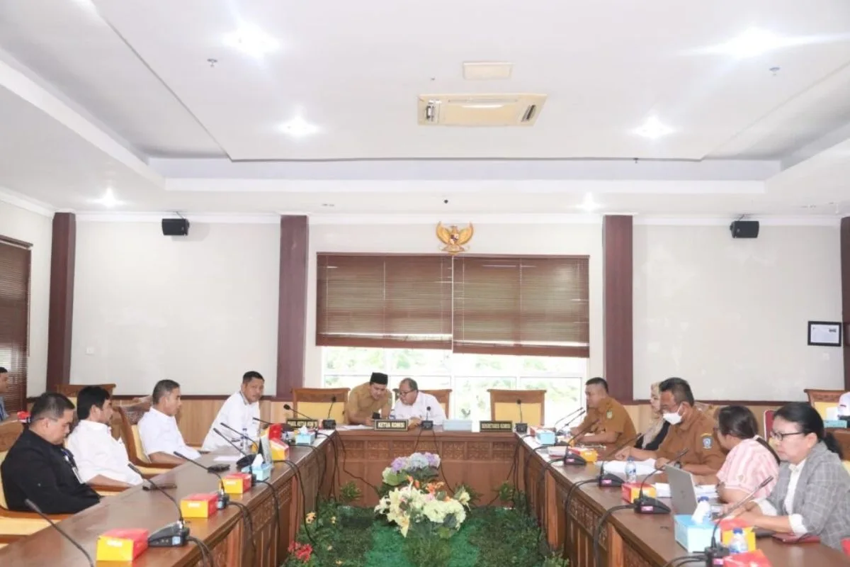 Kutipan berita lingga (96)