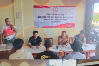 Created by photogrid