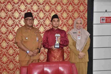 M syarhan hadits stqh 11zon