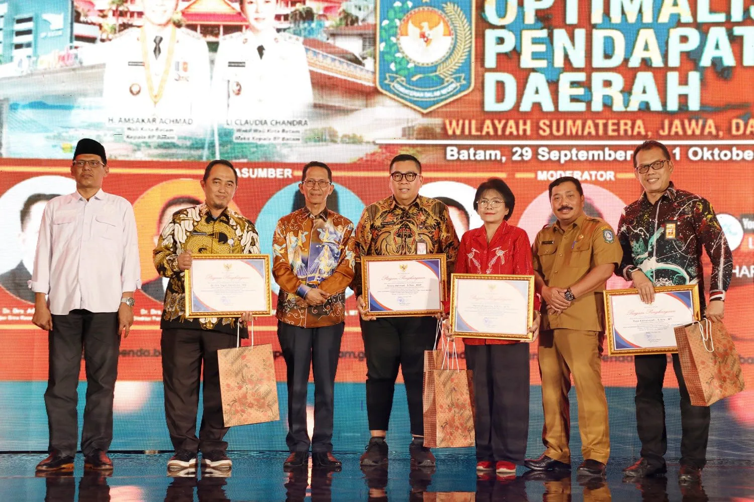 Whatsapp image 2025 10 02 at 10.01.17